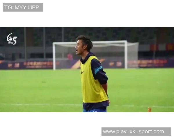 合肥U18女足教练郑伟强调稳扎稳打培养年轻球员的重要性